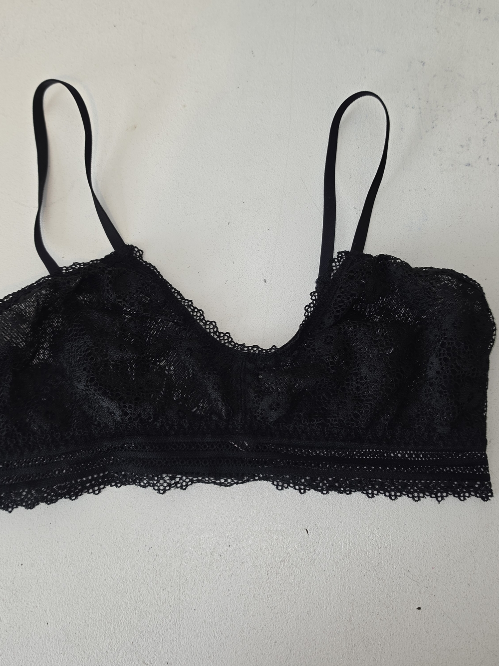 Victoria's Secret Black Lace Bralette with Scalloped Trim